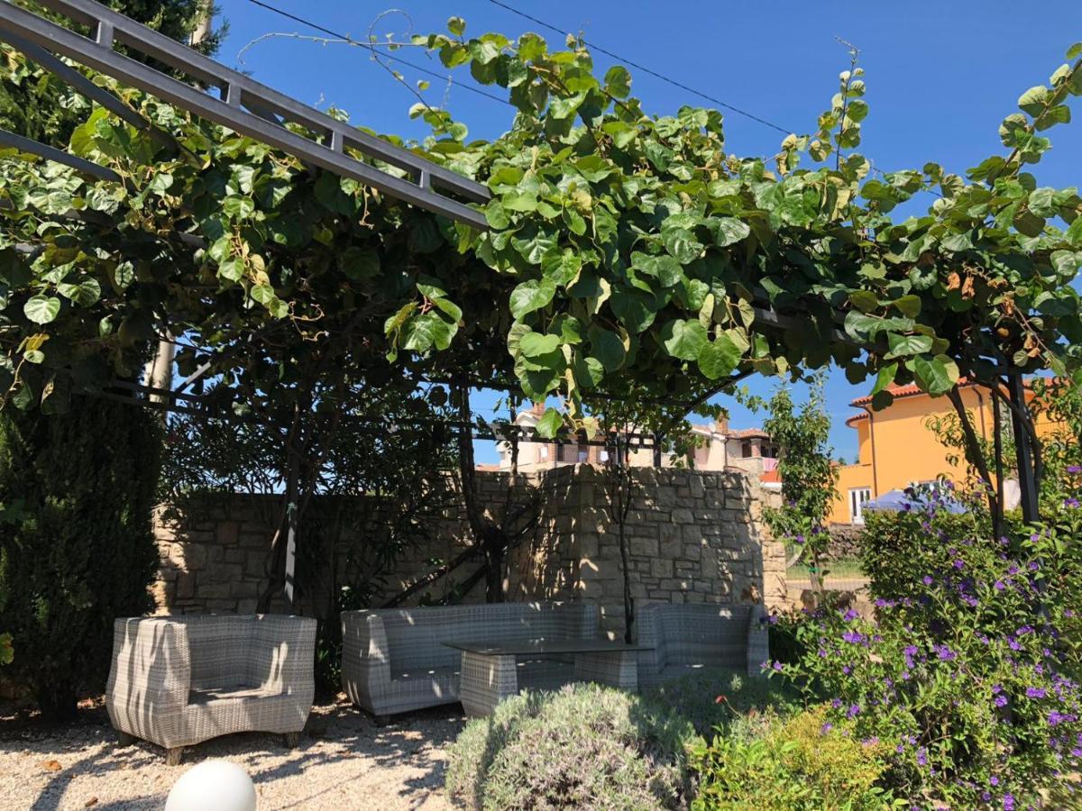 Casa Stefanie Villa Kaštelir Dış mekan fotoğraf